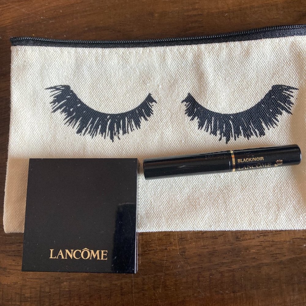 Lancome eye shadow and mascara with pouch